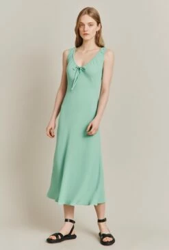 Trixie Crepe Midi Dress