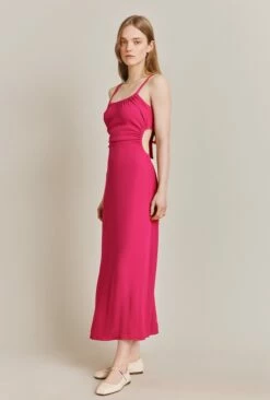 Sophie Crepe Midi Dress Pink