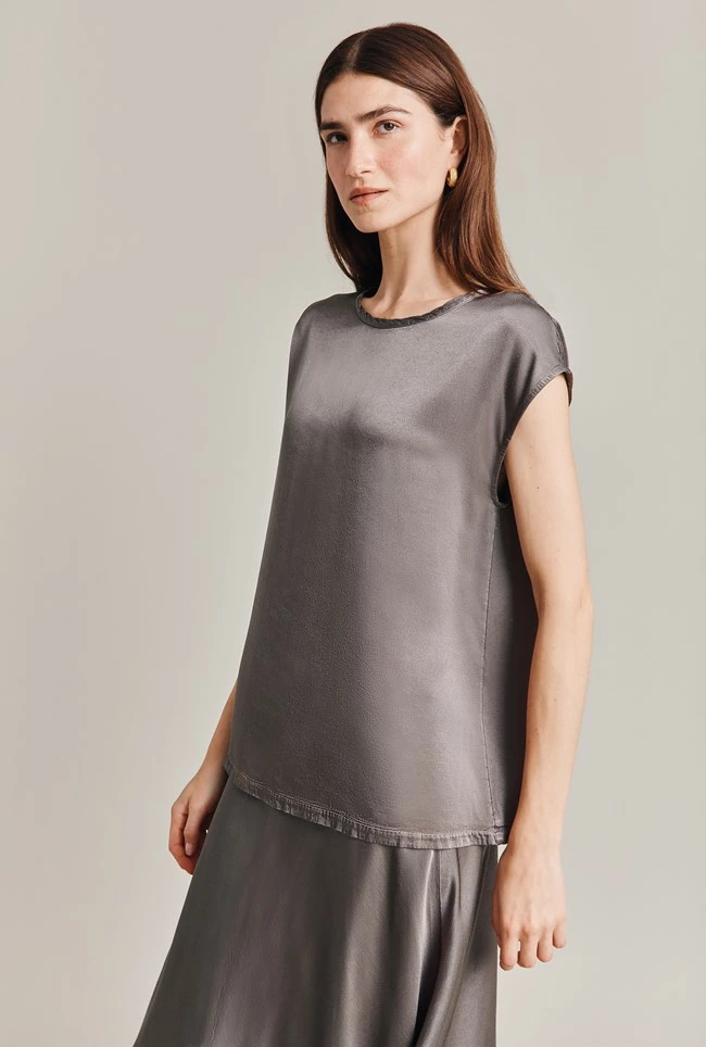 Melody Satin Short Sleeve Top Grey - Image 2