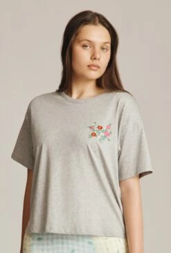 Mia T-Shirt Grey Embroidered